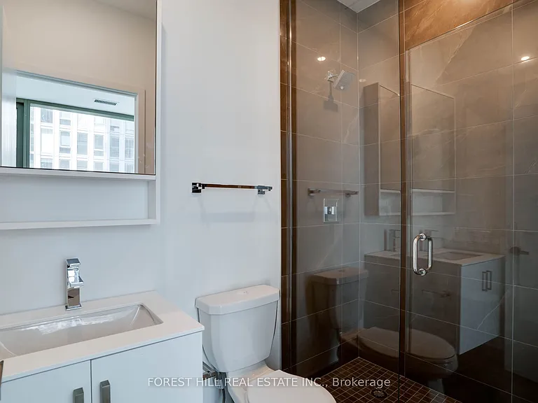 88 Queen St E #702 — Photo 20