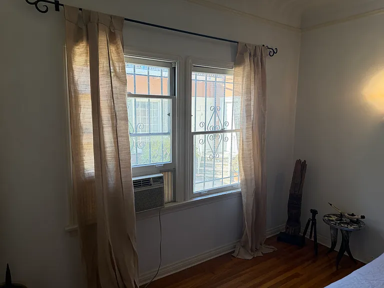 325 S Cochran Ave #103 — Photo 10