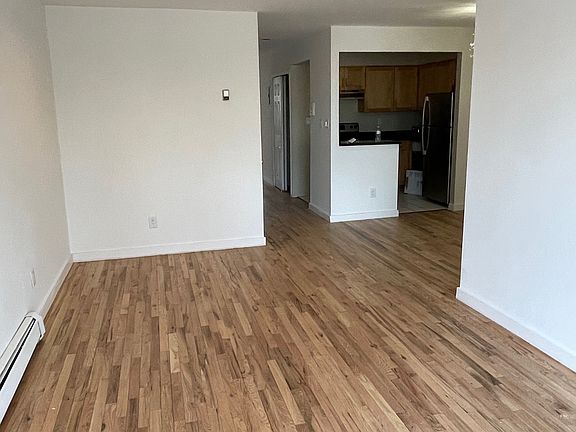 4th image of 75-34 Grand Central Parkway Sr W #3