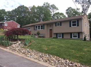 3 Patty St, Coventry, RI 02816