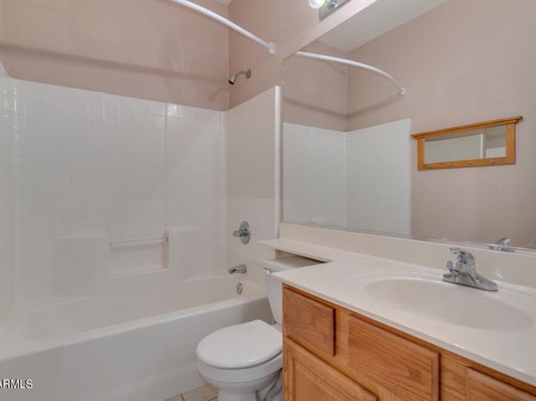 1331 W Armstrong Way