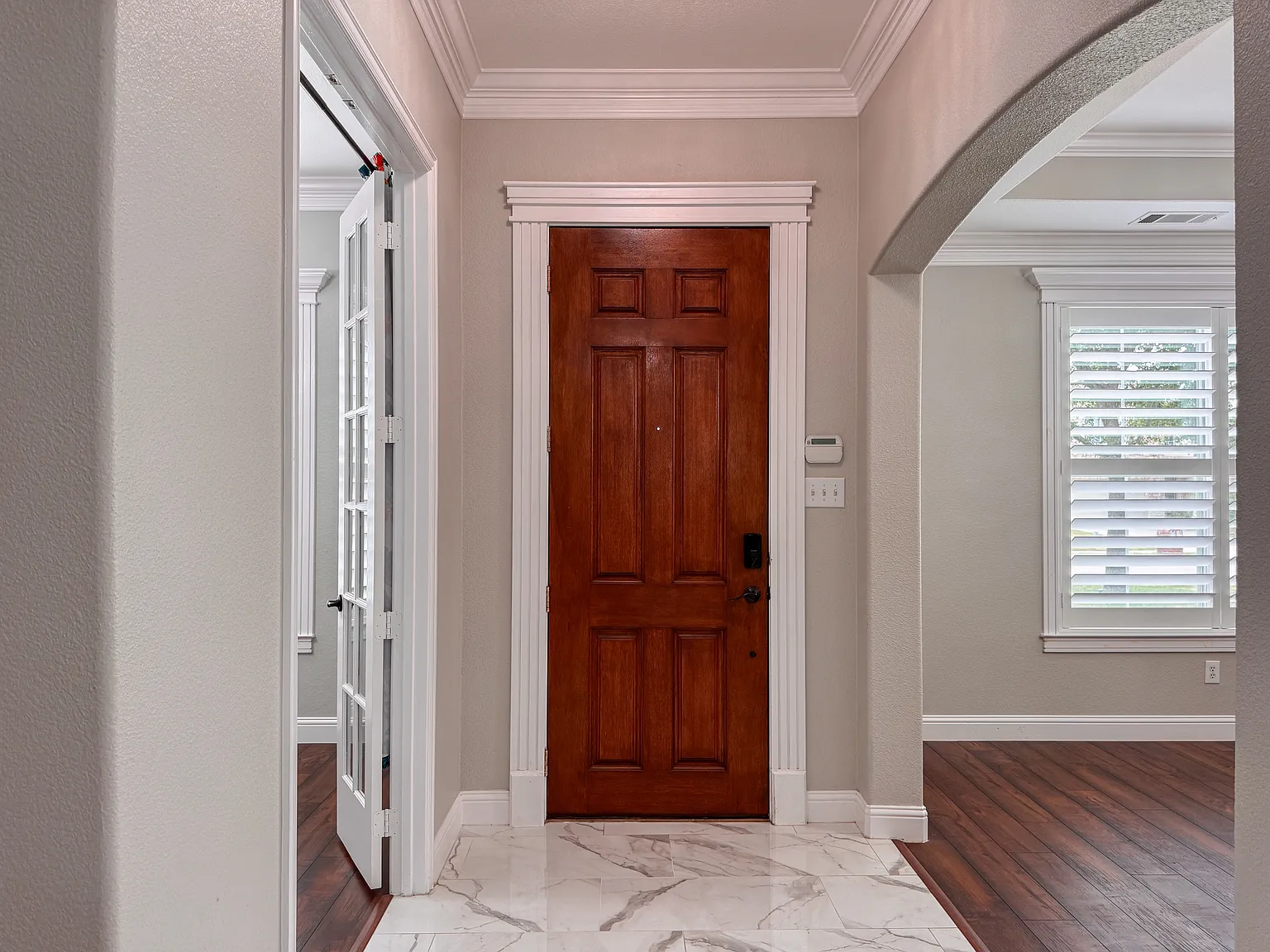 4 bed, 2.5 bath, 2981 sqft, $2,850 — Photo 4