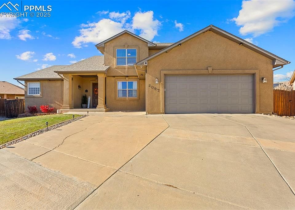 1st image of 2097 Towhee Ct