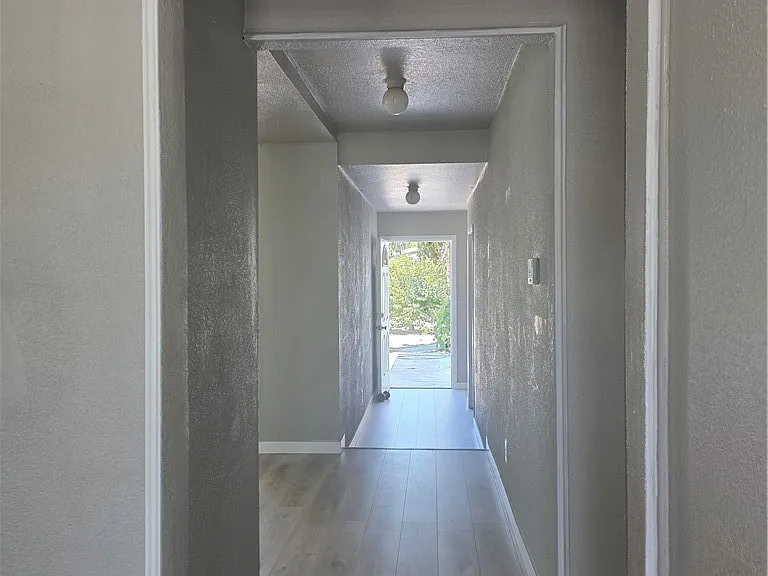 3509 W Flower Ave — Photo 14