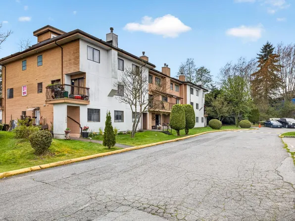 7139 133a St #205, Surrey, BC V3W 8A1