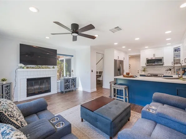 6097 E Montefino Ln, Anaheim, CA 92807
