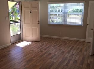 7263 W Manchester Ave #3, Los Angeles, CA 90045