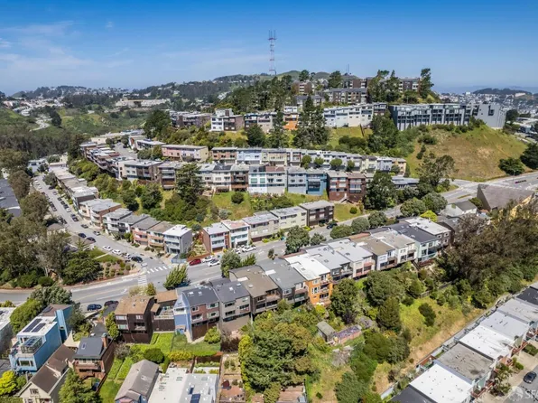 5549 Diamond Heights Blvd, San Francisco, CA 94131