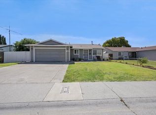 7948 Richion Dr, Sacramento, CA 95823