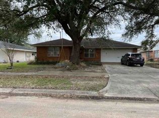 1702 Wichita St, Pasadena, TX 77502