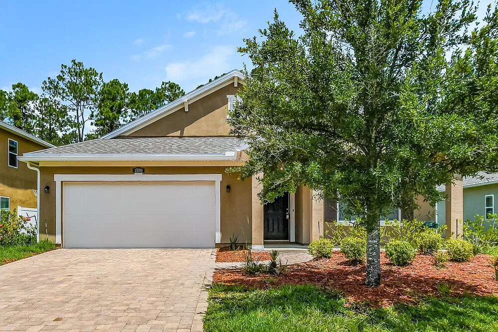 3 bed, 2.0 bath, 2110 sqft, $3,440 — Photo 1