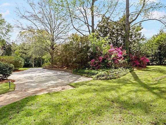 4th image of 309 Hidden Hills Dr