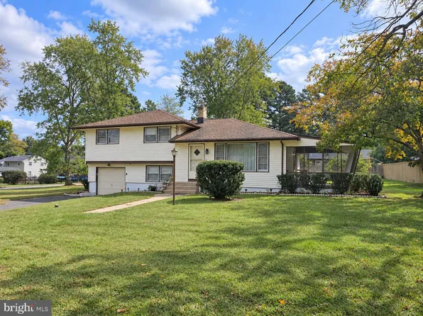 19 Manhasset Trl, Medford Lakes, NJ 08055