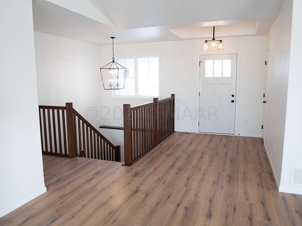 10251 Burgundy Dr, Horace, ND 58047 Zillow