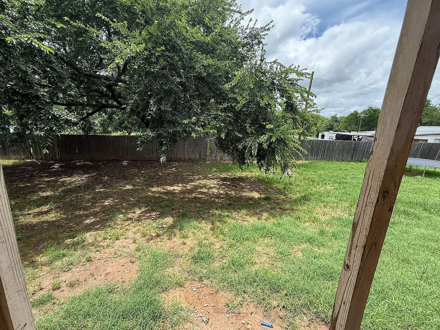 3 bed, 1200 sqft, $1,550 — Photo 4