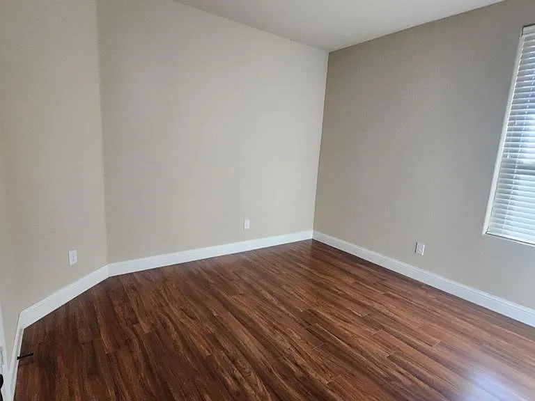 1109 Cerrillos Ave — Photo 5