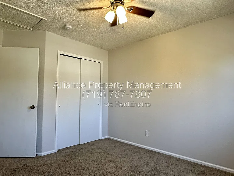 965 Piros Dr — Photo 38
