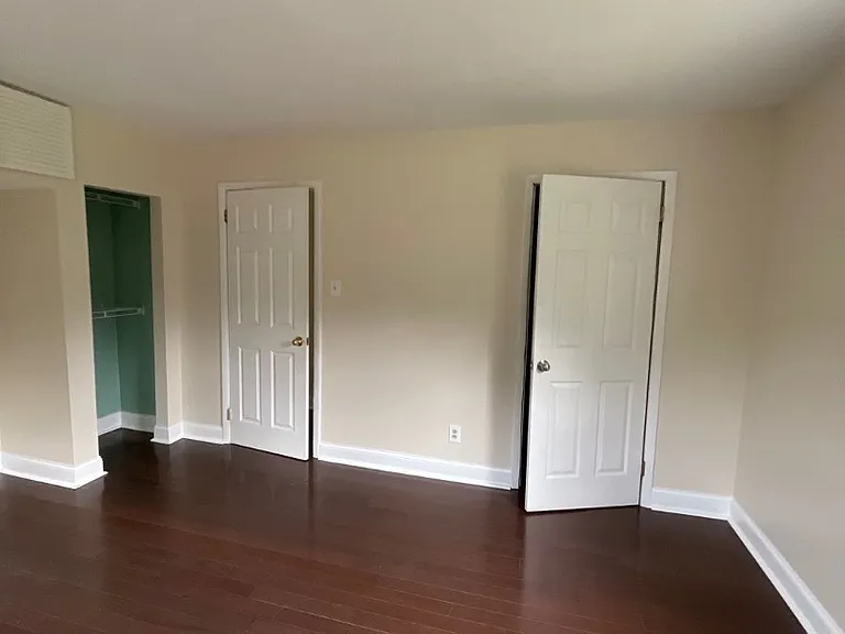 Unit Photo