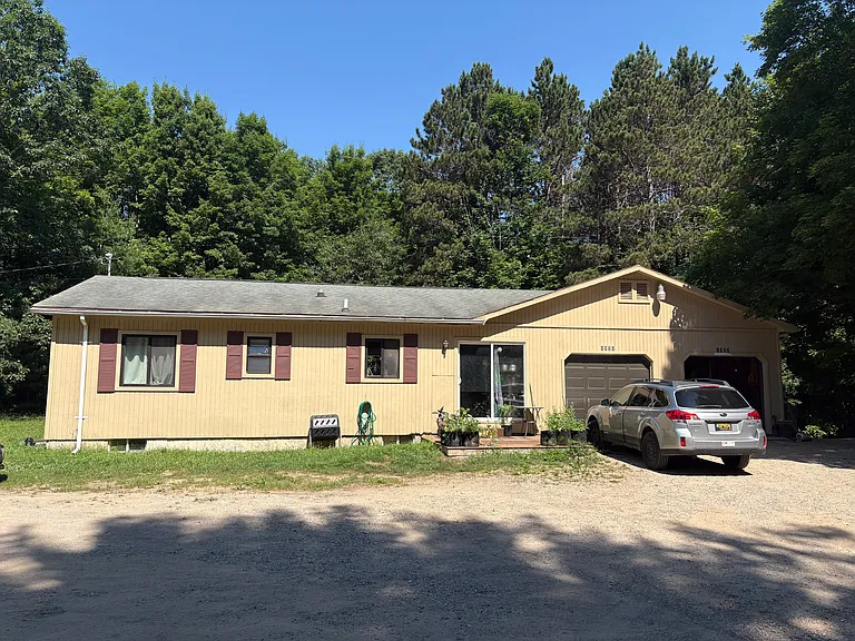 9979 N Long Lake Rd — Photo 1