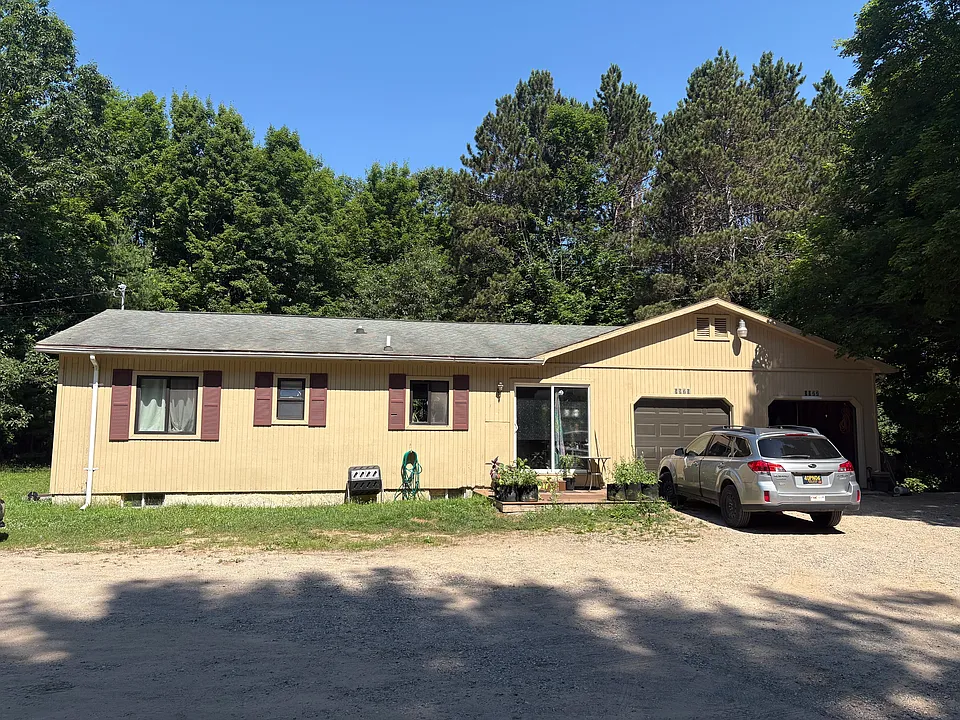 9979 N Long Lake Rd