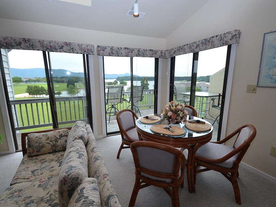 1st image of 130 Sailors Cove Dr Unit 1306