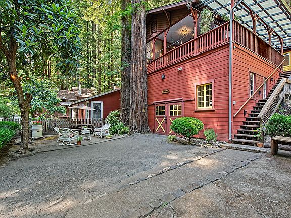 2nd image of 15051 Canyon 7 Road
