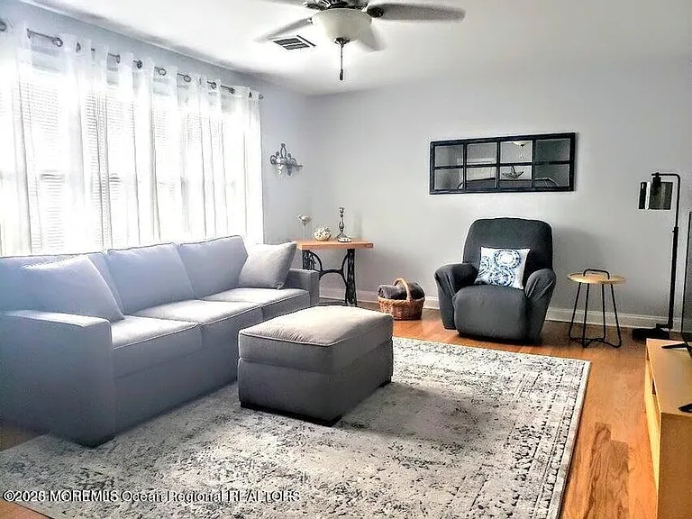 1201 Ocean Ave #72 — Photo 2