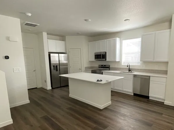 313 Cardinal St, Johnstown, CO