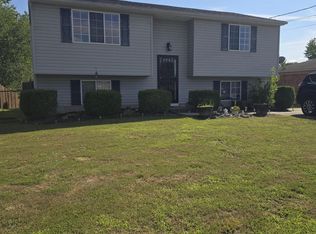 3714 Hillview Blvd, Louisville, KY 40229