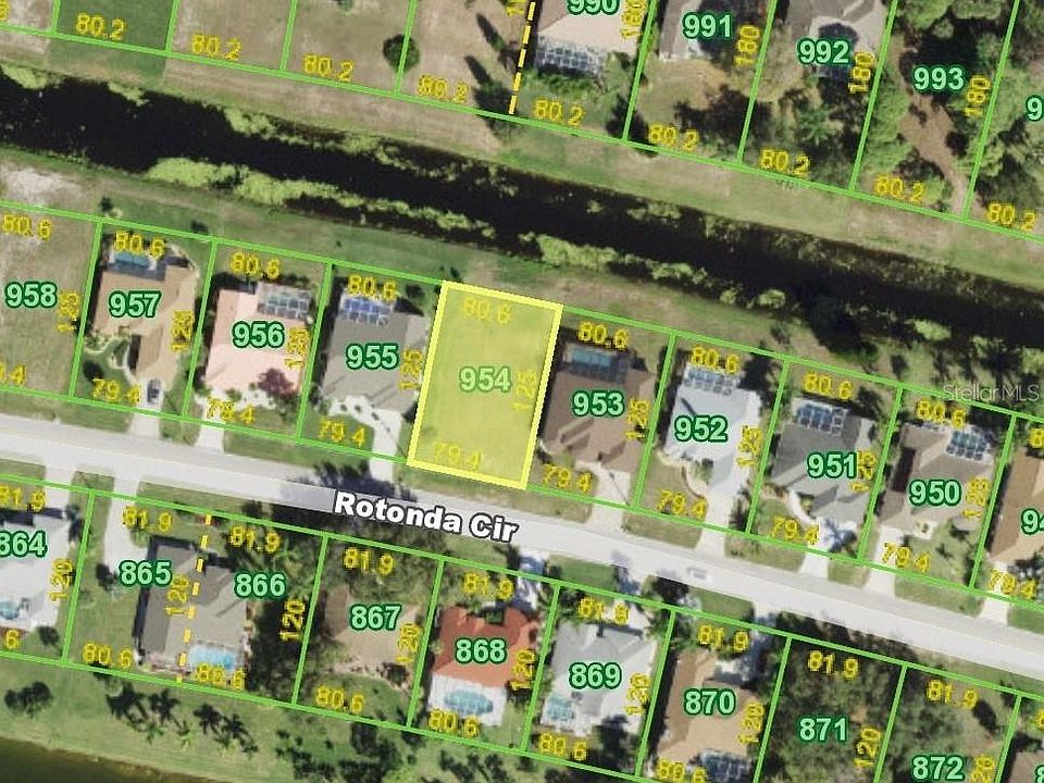 1st image of 583 Rotonda Cir