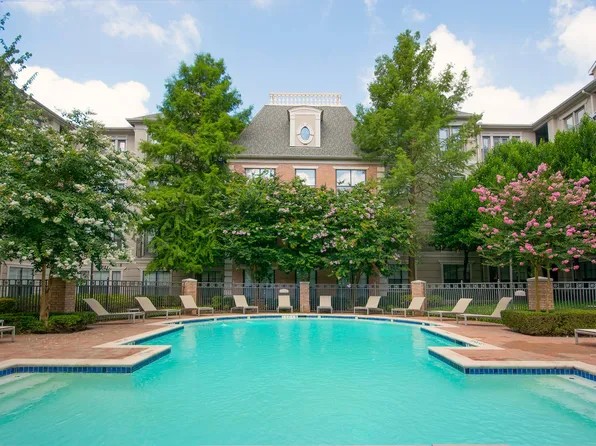 Renaissance at Preston Hollow