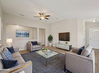 1068 Morning Light Rd, Jacksonville, FL 32218