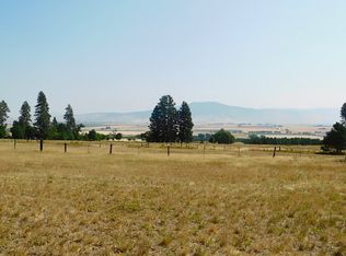 62705 Monroe Ln, La Grande, OR 97850