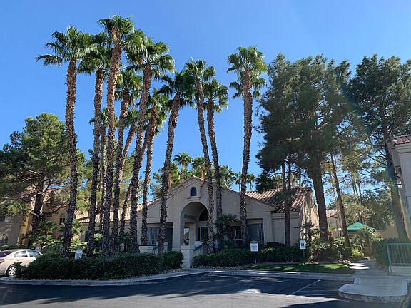 2nd image of 2251 Wigwam Pkwy APT 1022