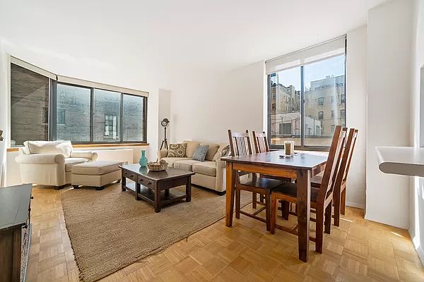 1st image of 250 W 89th St APT 10B
