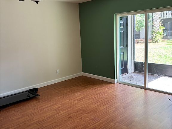 2nd image of 124B Springwood Cir