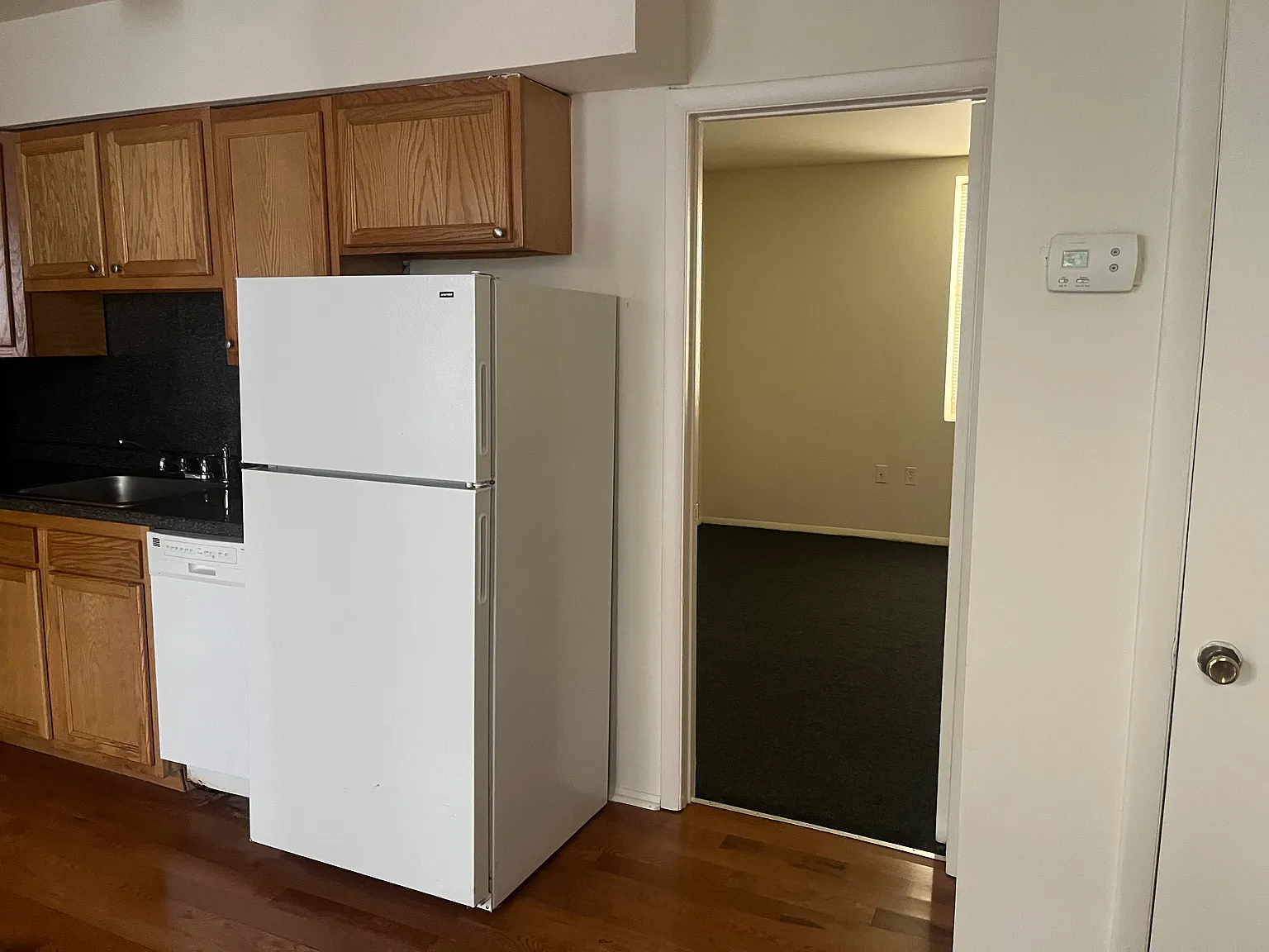 330 Bainbridge St — Photo 3
