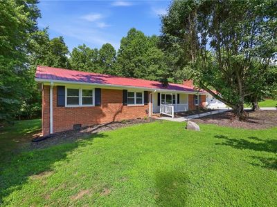 7106 Waterbury Dr, High Point, NC, 27263
