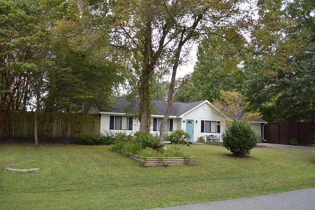 1st image of 212 N Deerfield Dr