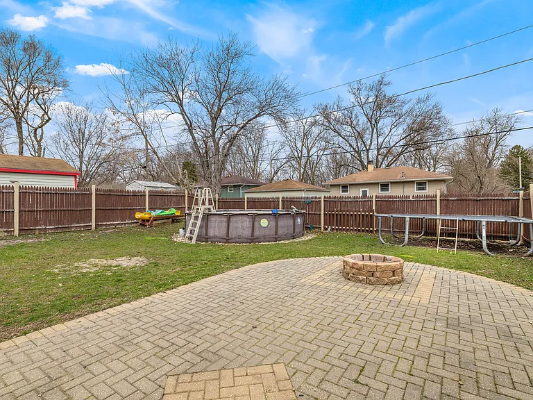 8614 Lakeview Ave — Photo 27