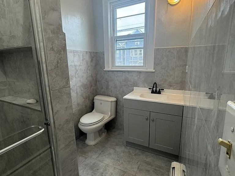 53 Humphrey Ave #2 — Photo 13