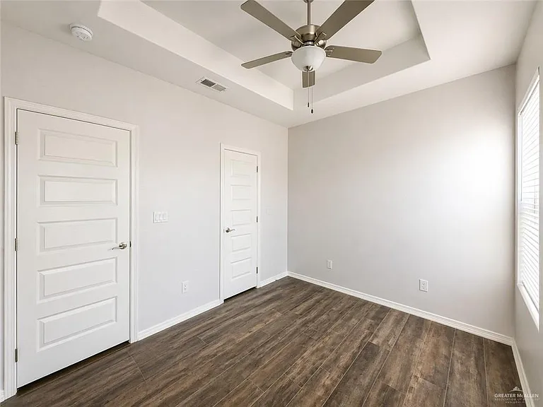 4901 N Winona Dr #3 — Photo 10
