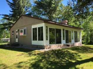 9559 N Bucktail Trl, Irons, MI 49644