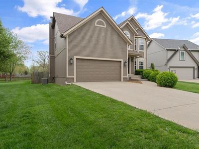 16121 S Matt Ct, Olathe, KS, 66062