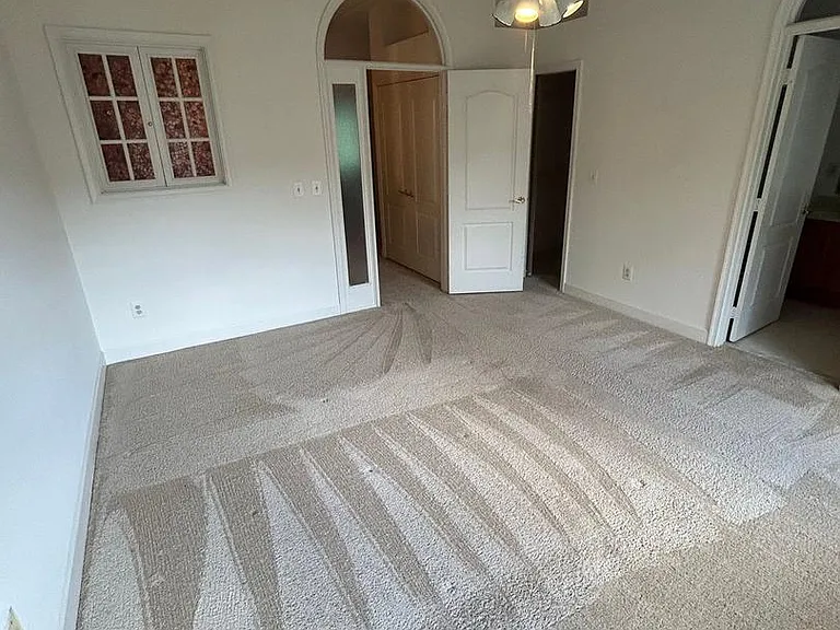 3945 Valley Ridge Dr — Photo 10