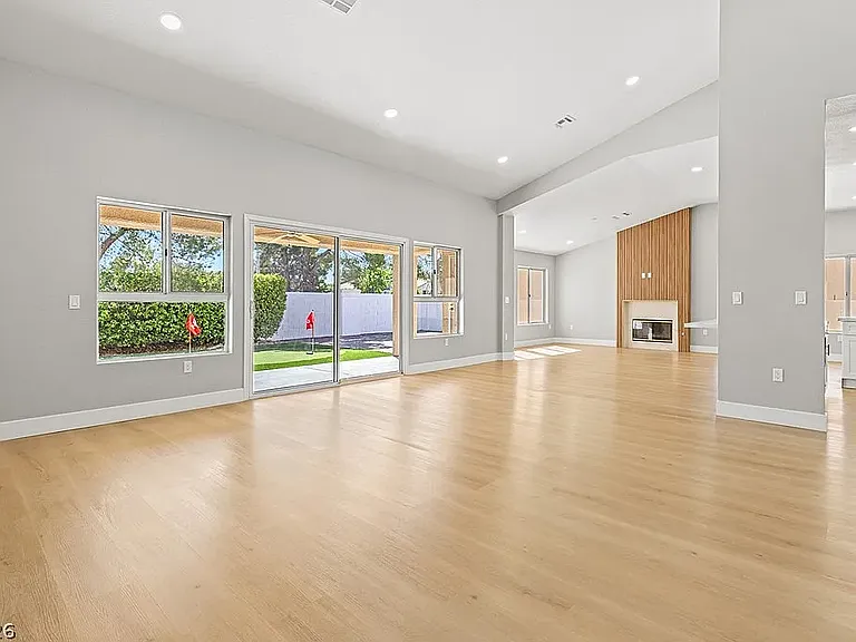 3012 Morning Ridge Dr — Photo 2