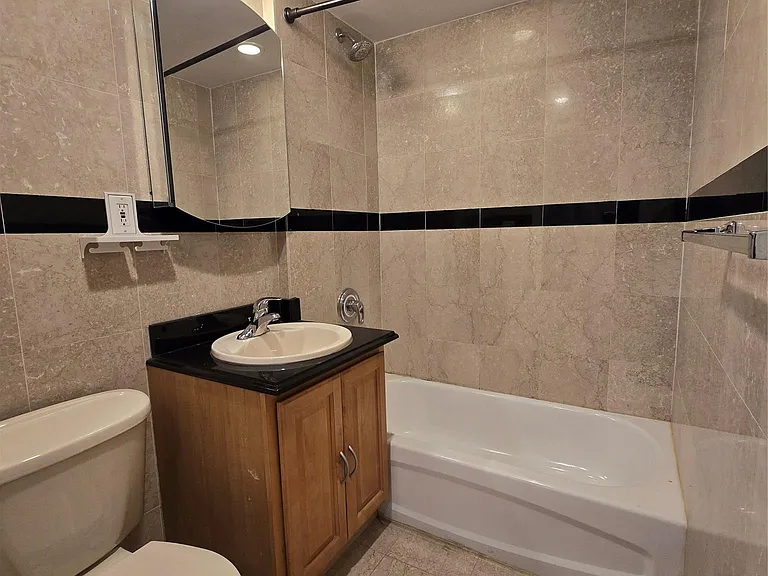 8371 116th St #7C — Photo 10