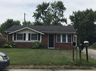 734 Brookhaven Dr, Seymour, IN 47274