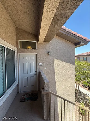 2305 W Horizon Ridge Pkwy Photo 1