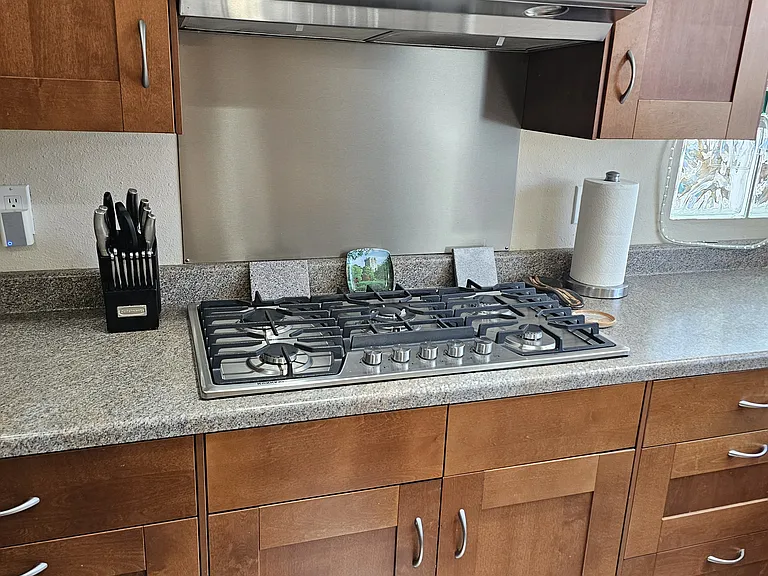 28 Meadow Way — Photo 5